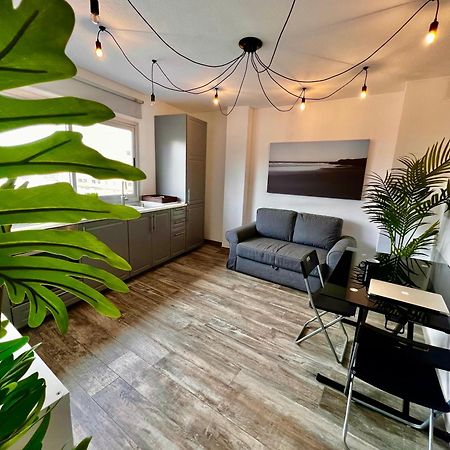 Апартаменты Apartamento Centrico El Medano Экстерьер фото